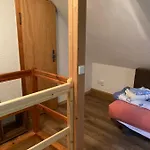 Kleines Haus Am Waldrand, Haustiere Auf Nachfrage * Klughaus