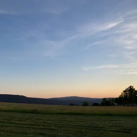 بيت للعطل Kleines Haus Am Waldrand, Haustiere Auf Nachfrage *